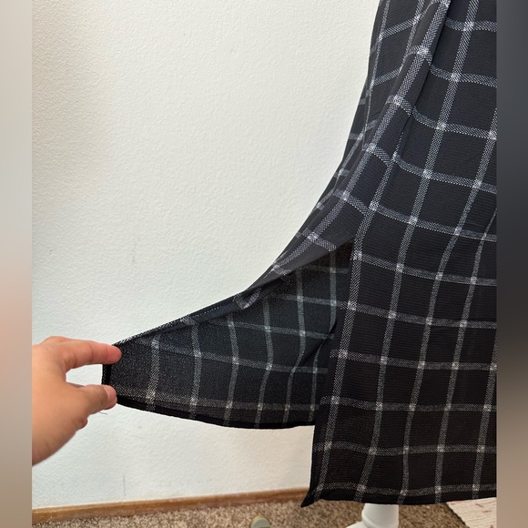 EUC MIMI CHICA Line Pattern Black Midi Dress With Tie At Bust - Picture 4 of 9